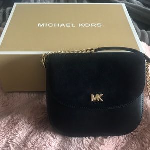 Michael kors cross body bag